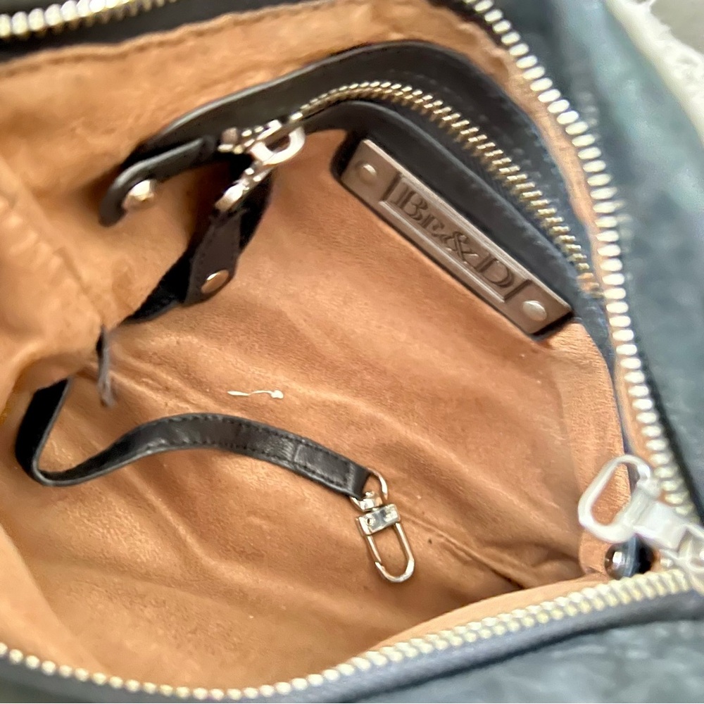 BE&D Black Leather Studded Bag - Picture 7 of 9